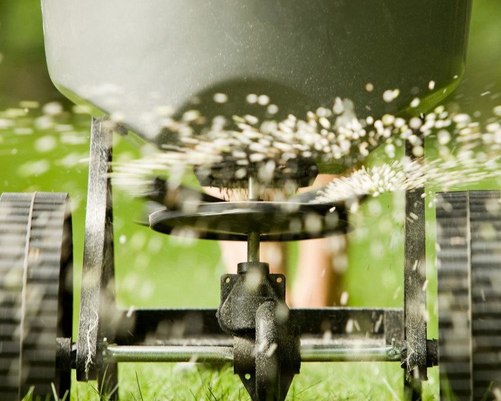 Pre-Emergent Pest Control Treatment Pre-Emergent Pest Control Treatment